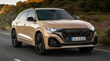 Audi Q8 - front